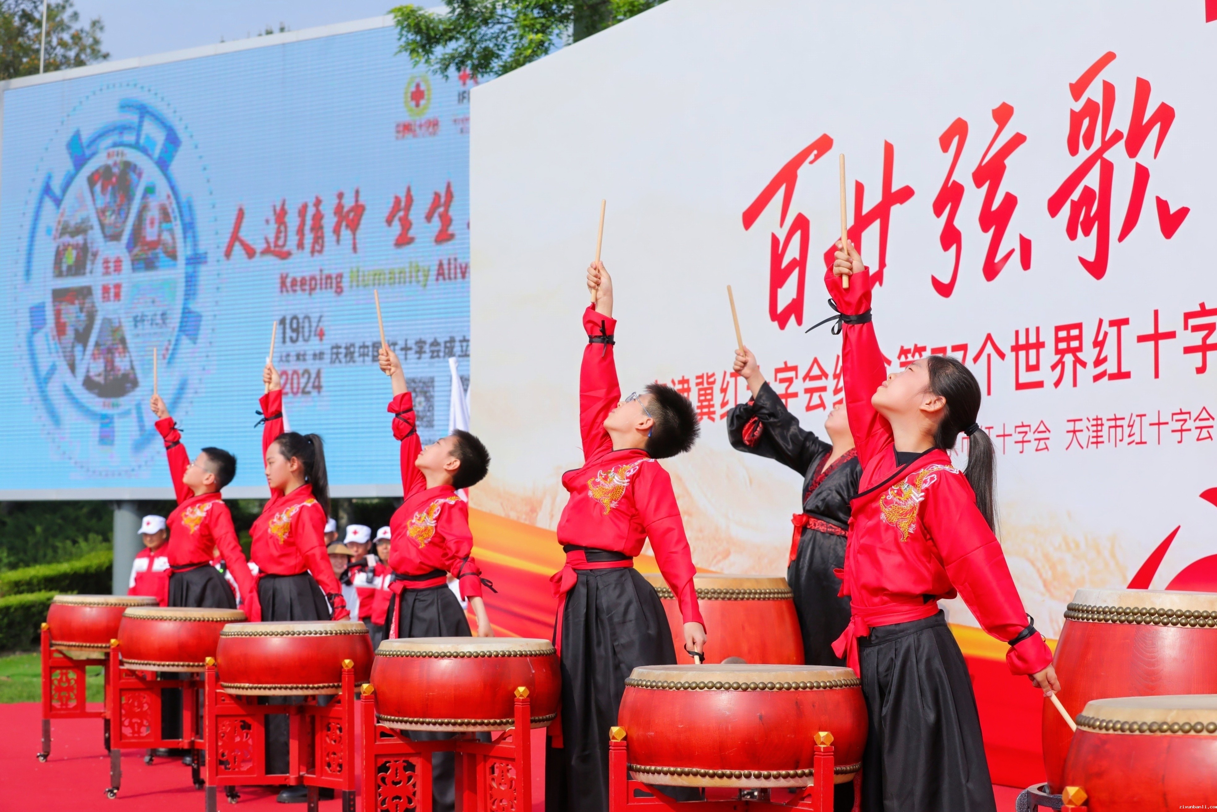 4b (5).jpg 4b (5).jpg